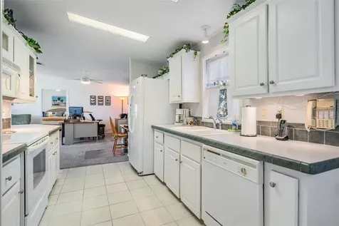 37508 Gill Avenue Zephyrhills FL 33541