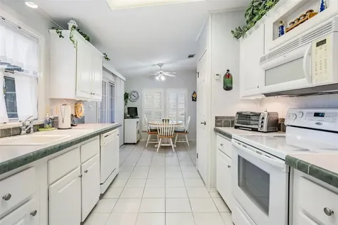 37508 Gill Avenue Zephyrhills FL 33541