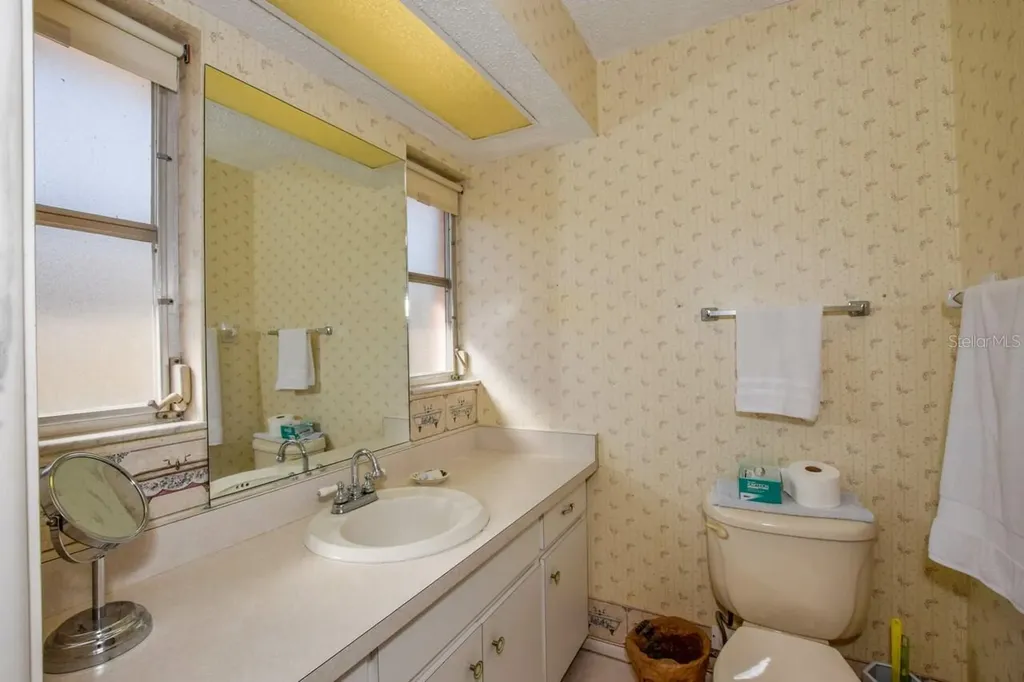 2221 Bal Harbour Drive Venice FL 34293