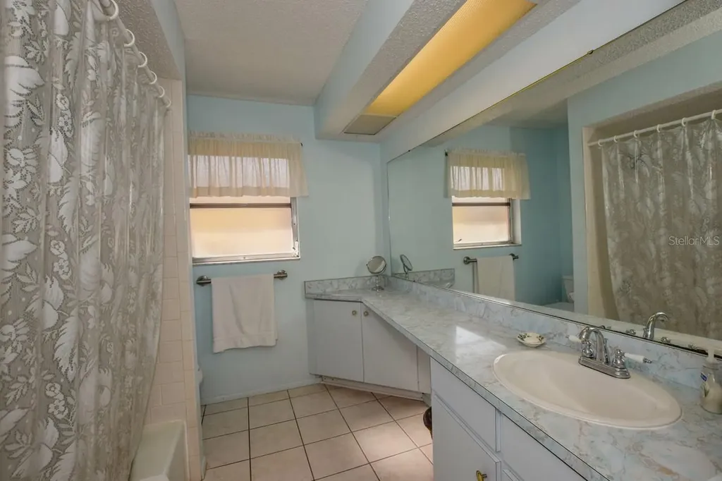 2221 Bal Harbour Drive Venice FL 34293