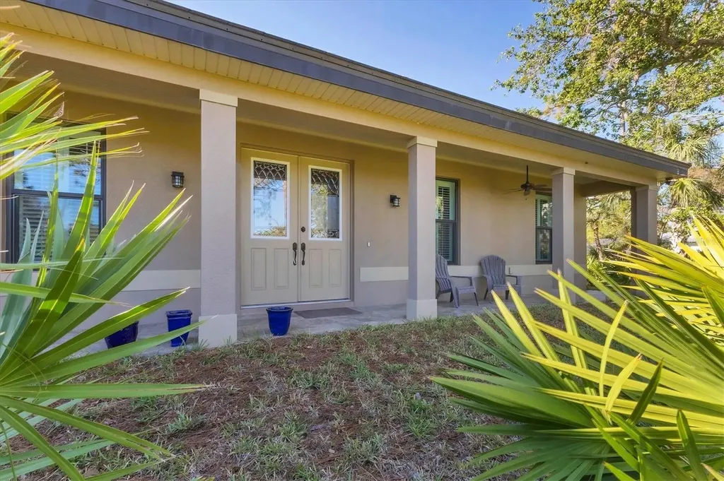 1115 Gladstone Boulevard Englewood FL 34223