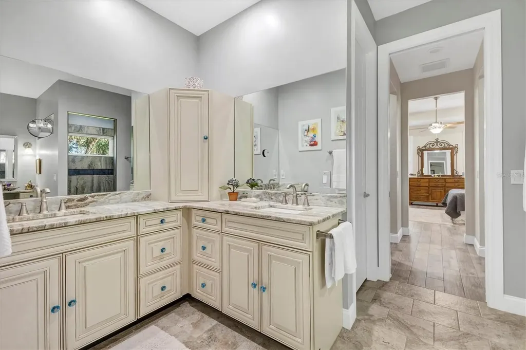 1115 Gladstone Boulevard Englewood FL 34223