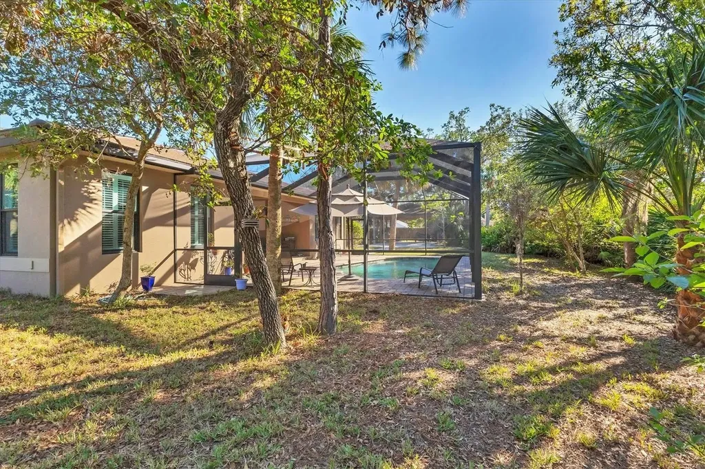 1115 Gladstone Boulevard Englewood FL 34223