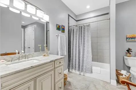 1115 Gladstone Boulevard Englewood FL 34223