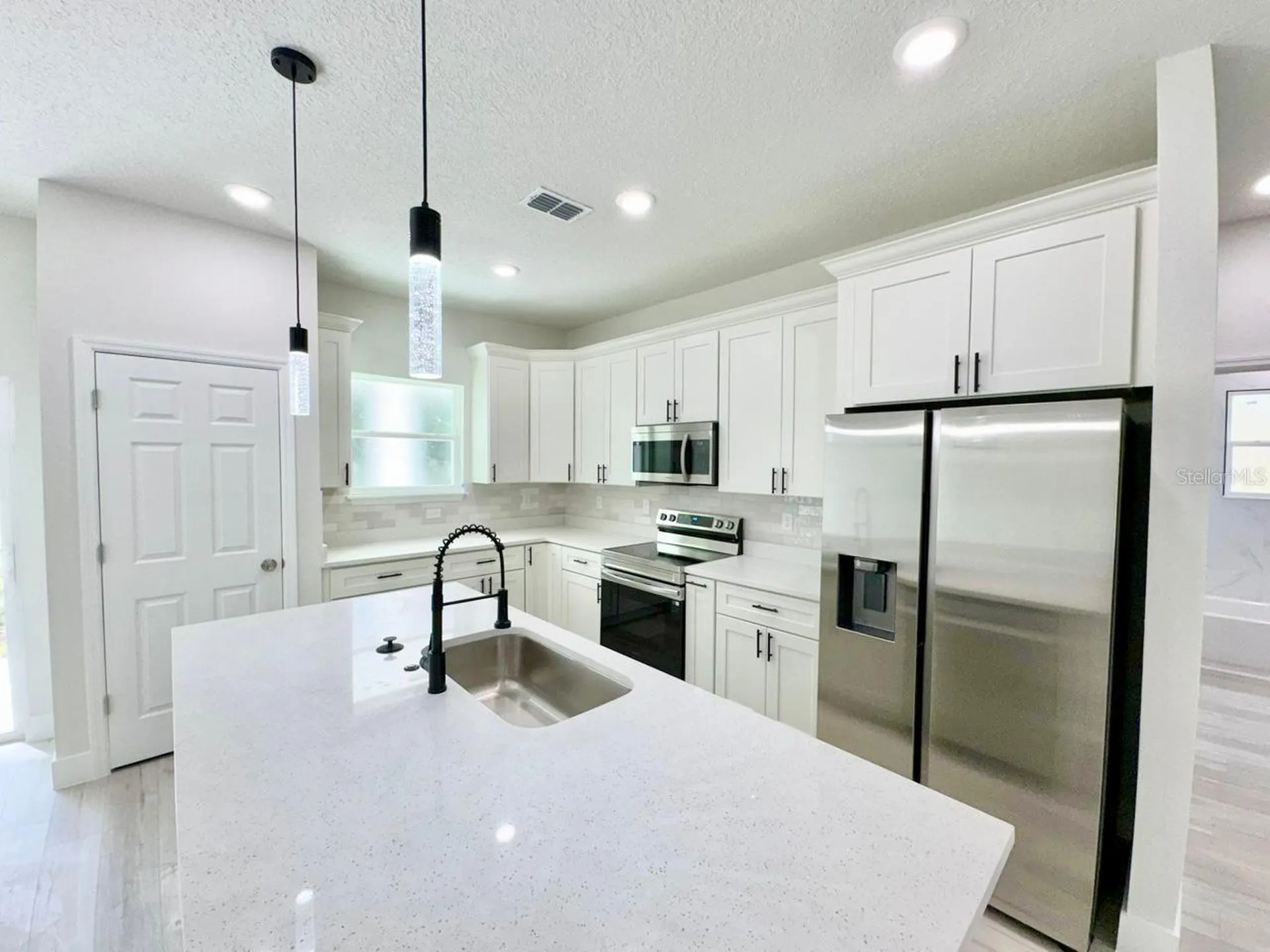 2085 W Hampshire Boulevard Citrus Springs FL 34434