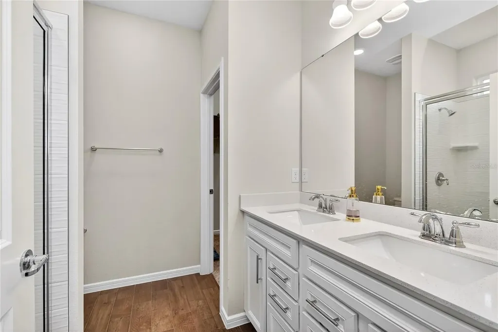 14250 Lanikai Beach Drive Orlando FL 32827