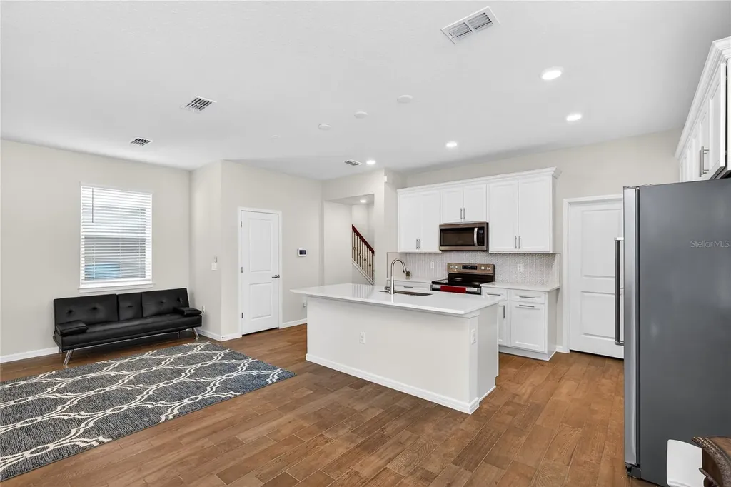 14250 Lanikai Beach Drive Orlando FL 32827