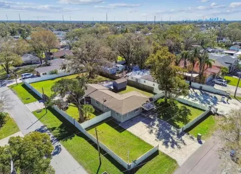 8025 N Gomez Avenue Tampa FL 33614