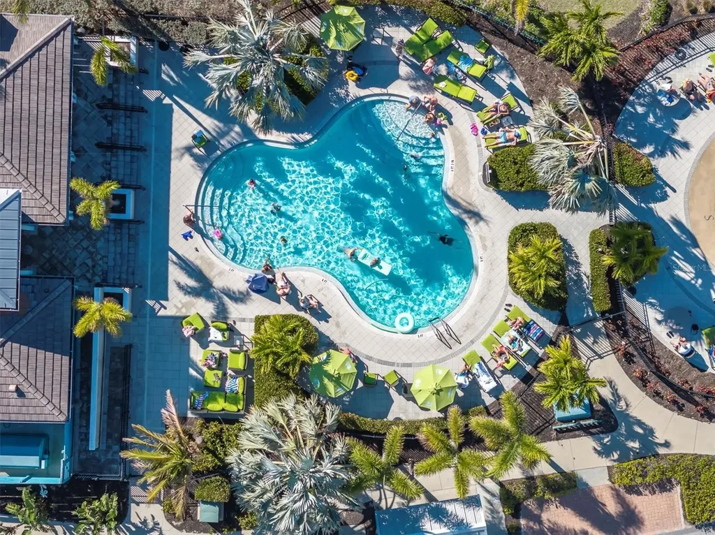 383 Aruba Circle Bradenton FL 34209
