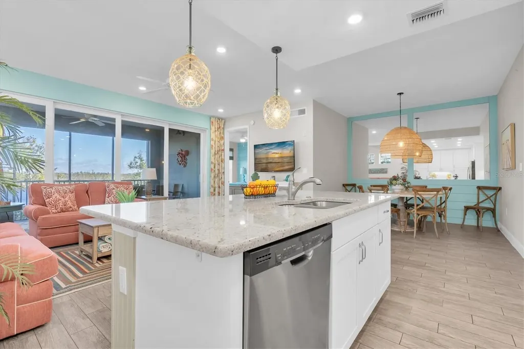 383 Aruba Circle Bradenton FL 34209