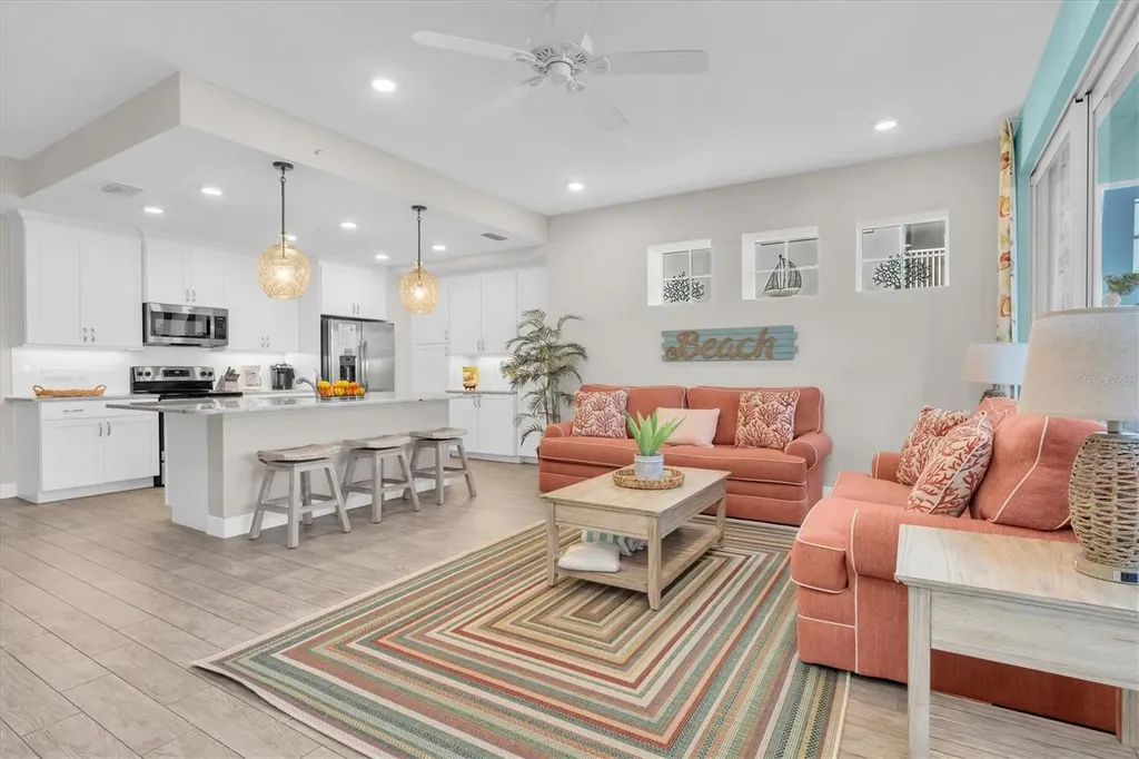383 Aruba Circle Bradenton FL 34209