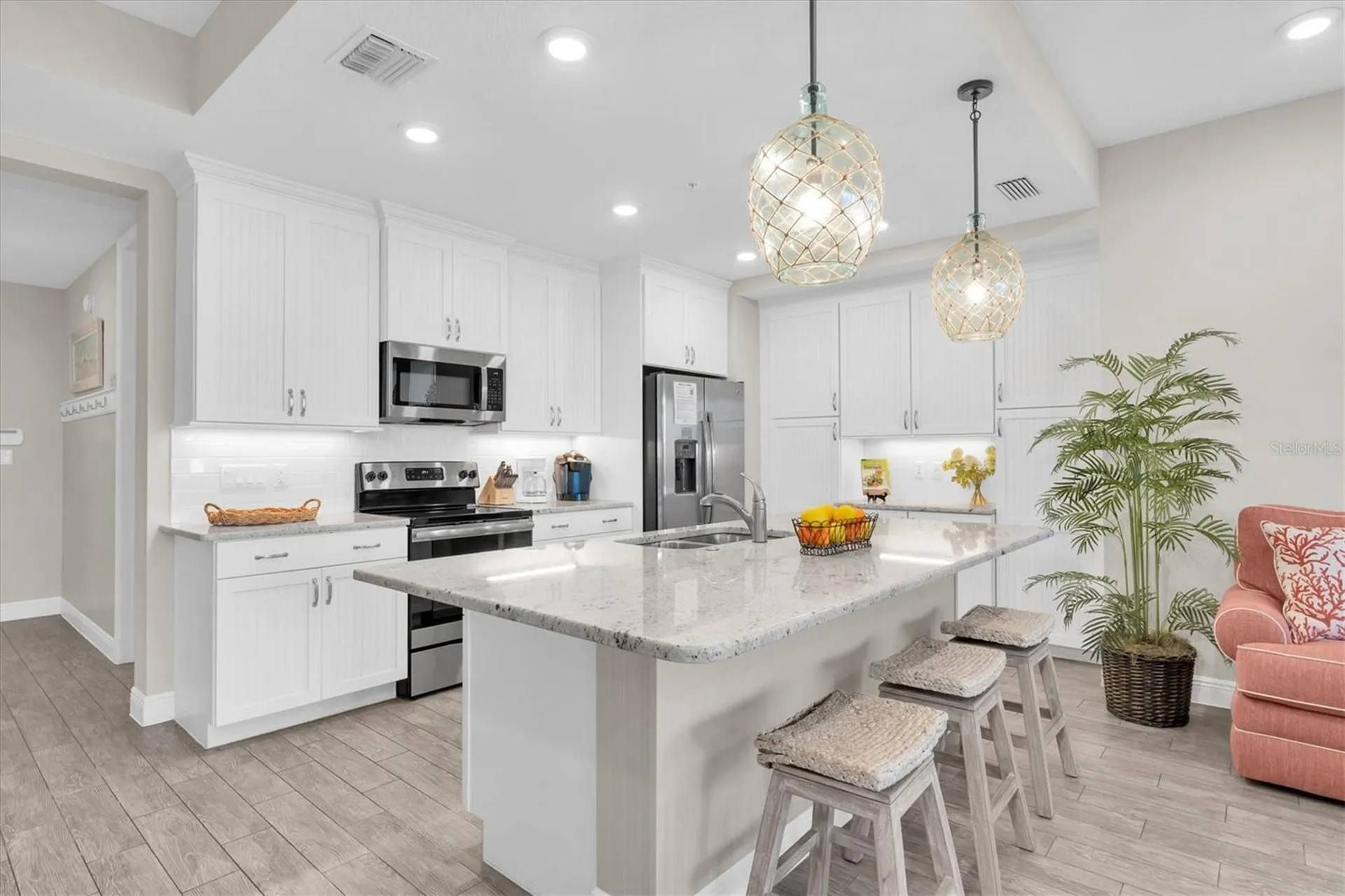 383 Aruba Circle Bradenton FL 34209