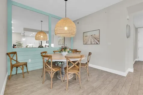 383 Aruba Circle Bradenton FL 34209