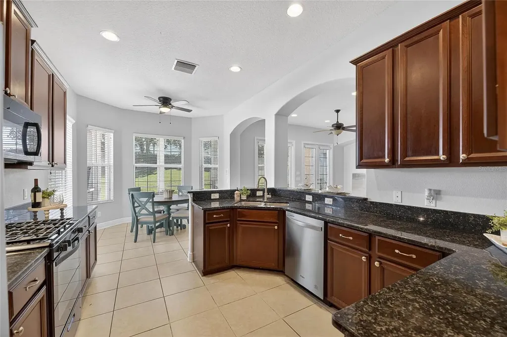 410 Manns Harbor Drive Apollo Beach FL 33572