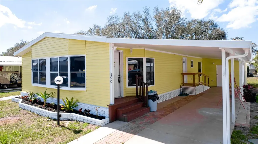 5707 45th Street E Bradenton FL 34203