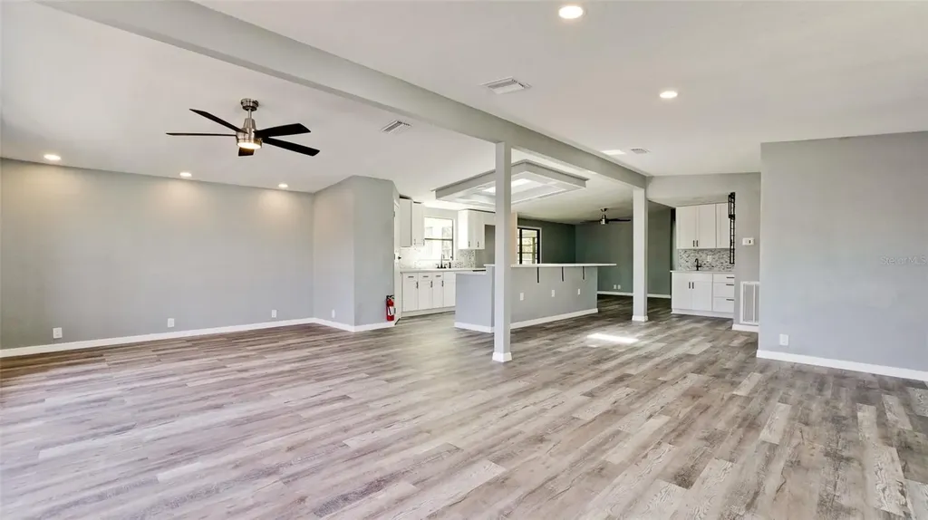 5707 45th Street E Bradenton FL 34203