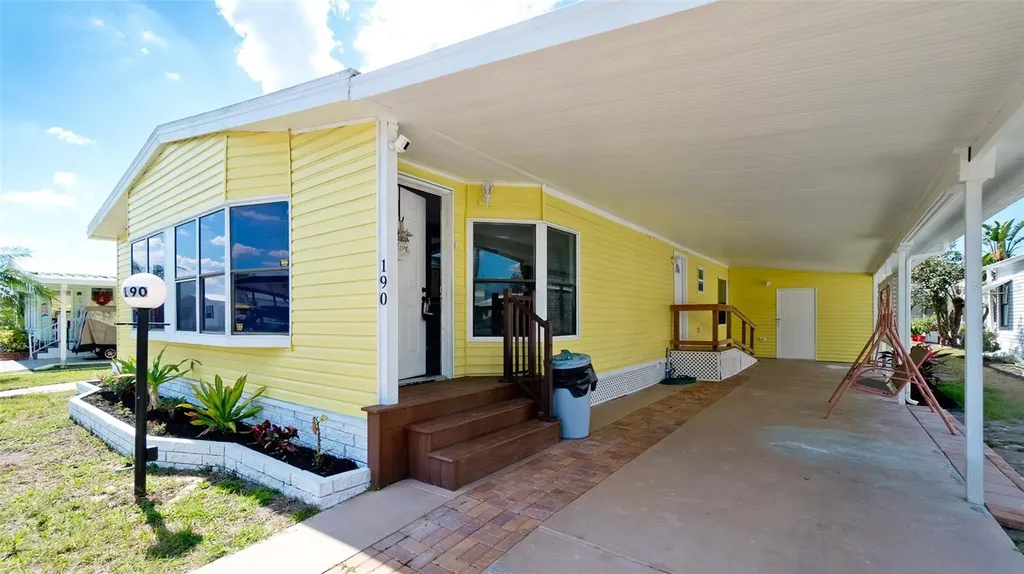 5707 45th Street E Bradenton FL 34203