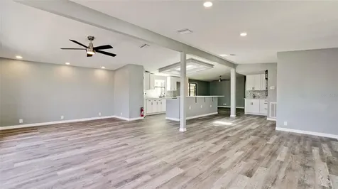 5707 45th Street E Bradenton FL 34203