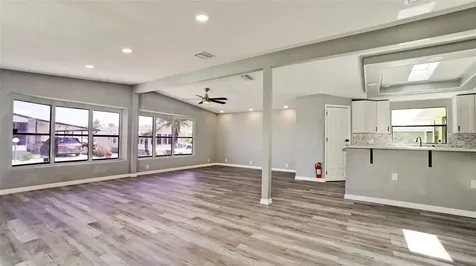 5707 45th Street E Bradenton FL 34203