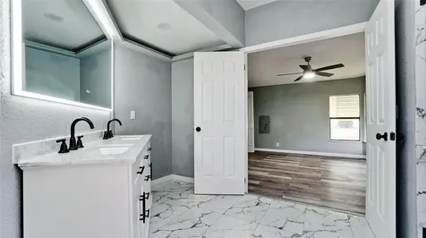 5707 45th Street E Bradenton FL 34203