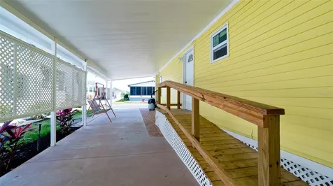 5707 45th Street E Bradenton FL 34203