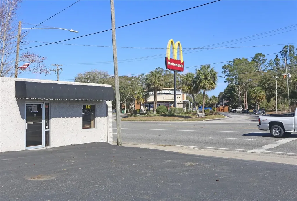 602 NE Us Highway 19 Crystal River FL 34429