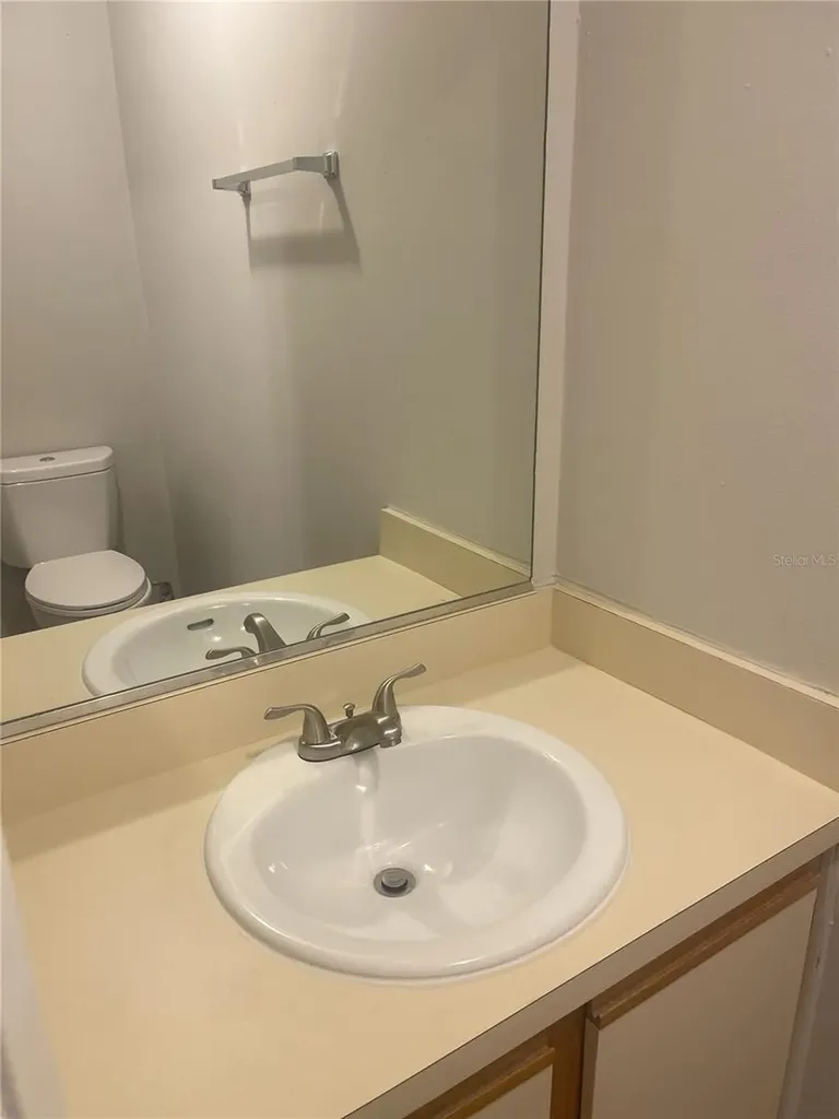 4419 S Semoran Boulevard Orlando FL 32822