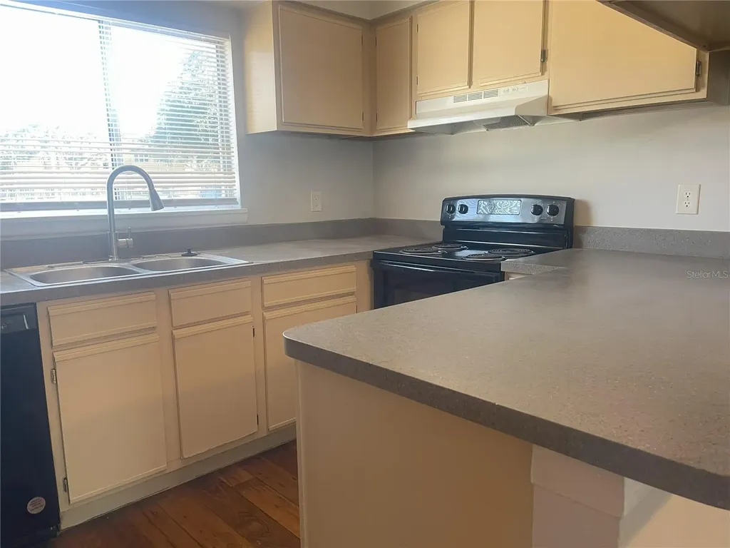 4419 S Semoran Boulevard Orlando FL 32822