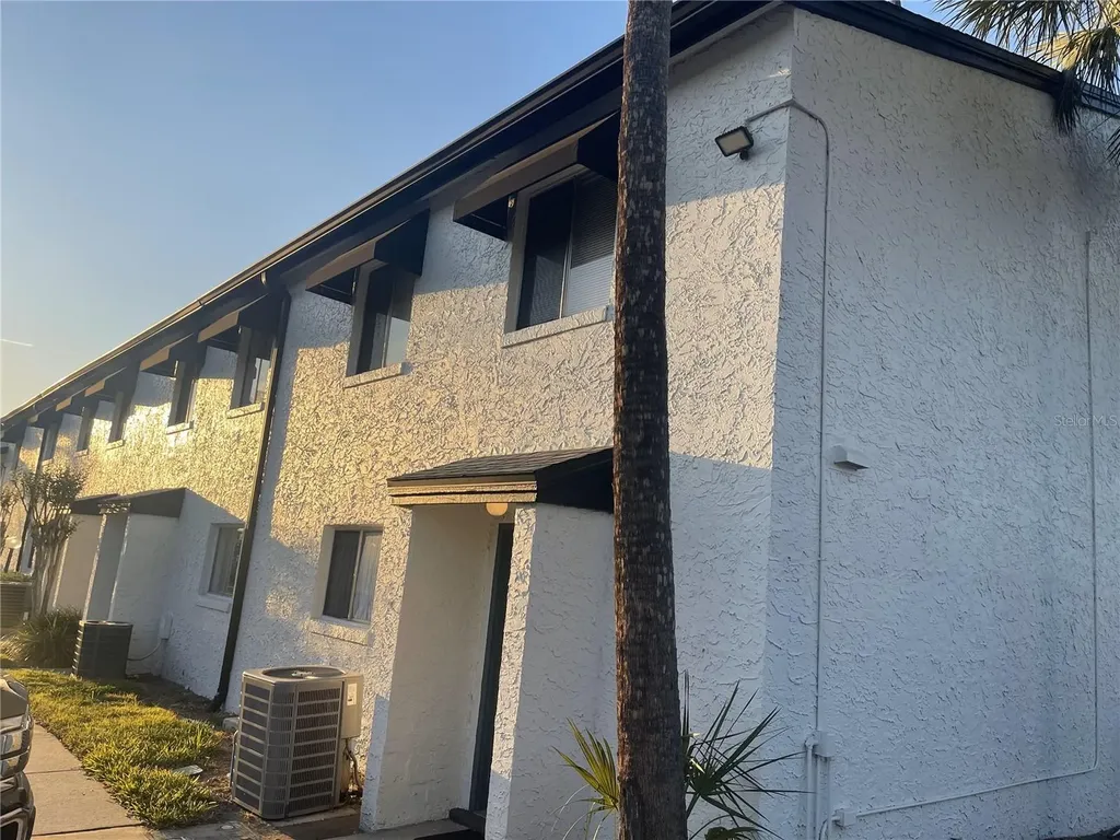 4419 S Semoran Boulevard Orlando FL 32822