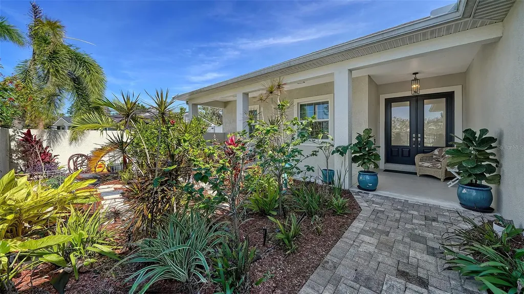 1111 Mallorca Drive Bradenton FL 34209