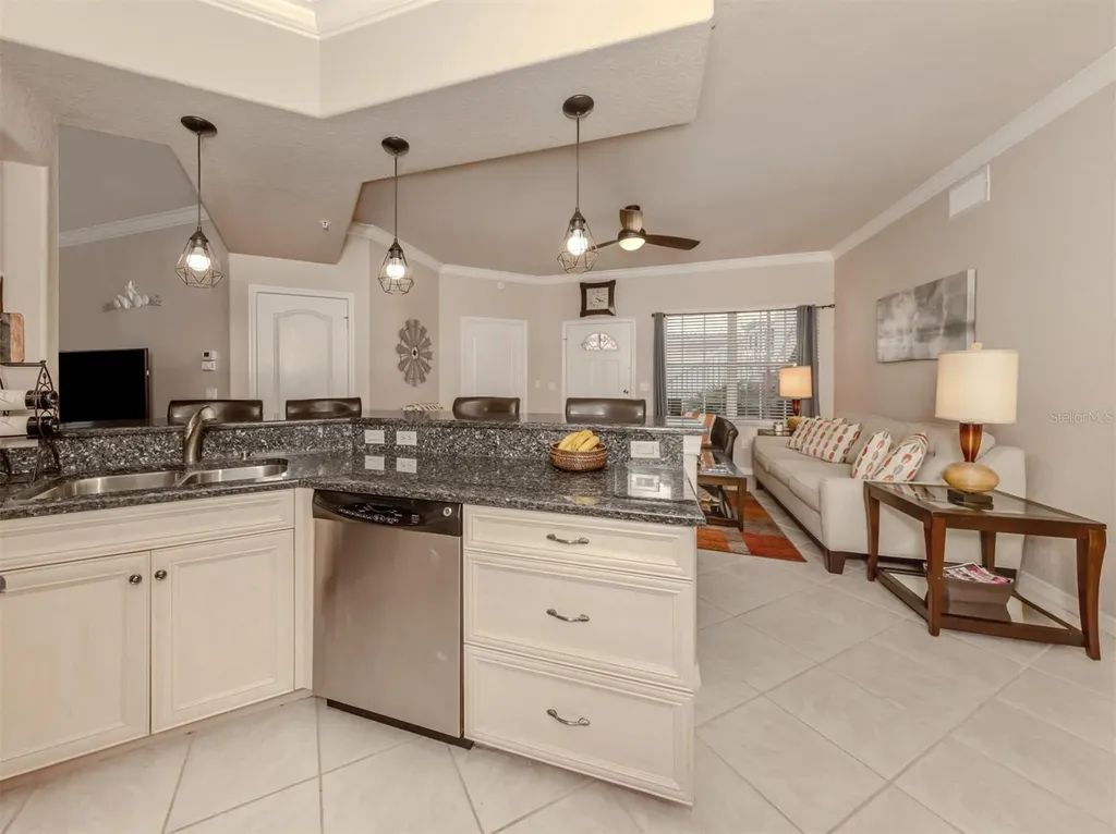 800 Gardens Edge Drive Venice FL 34285