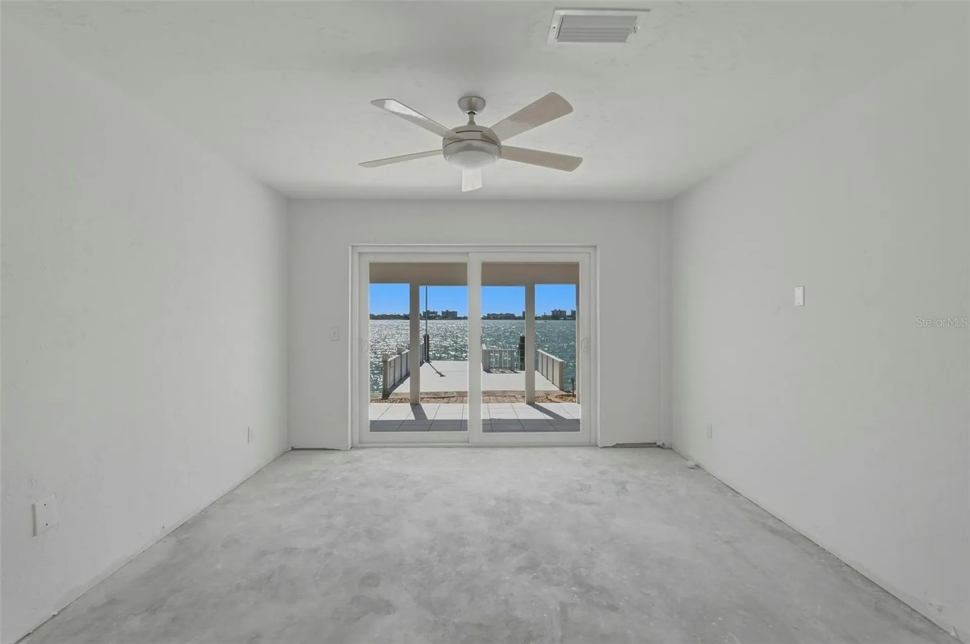672 Boca Ciega Point Boulevard N St Petersburg FL 33708