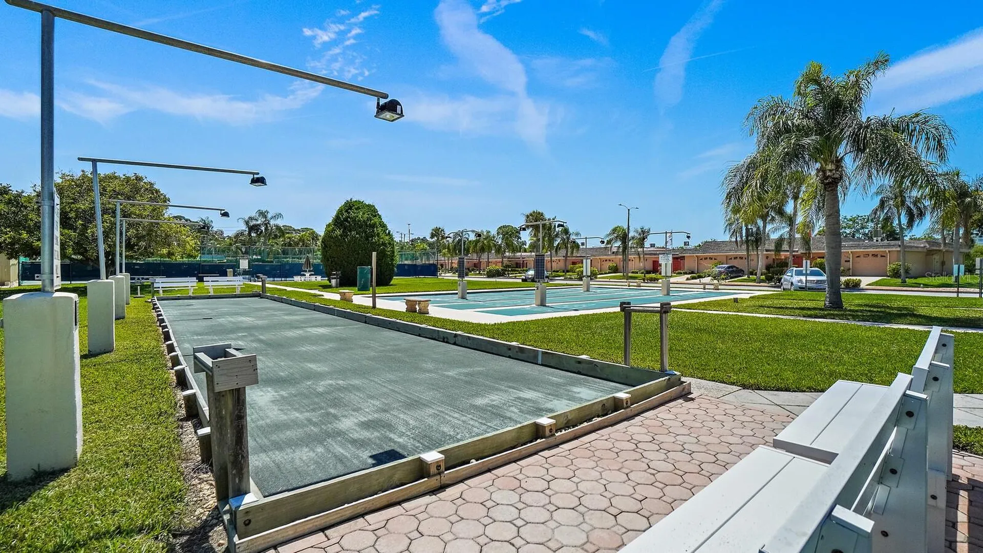 672 Boca Ciega Point Boulevard N St Petersburg FL 33708