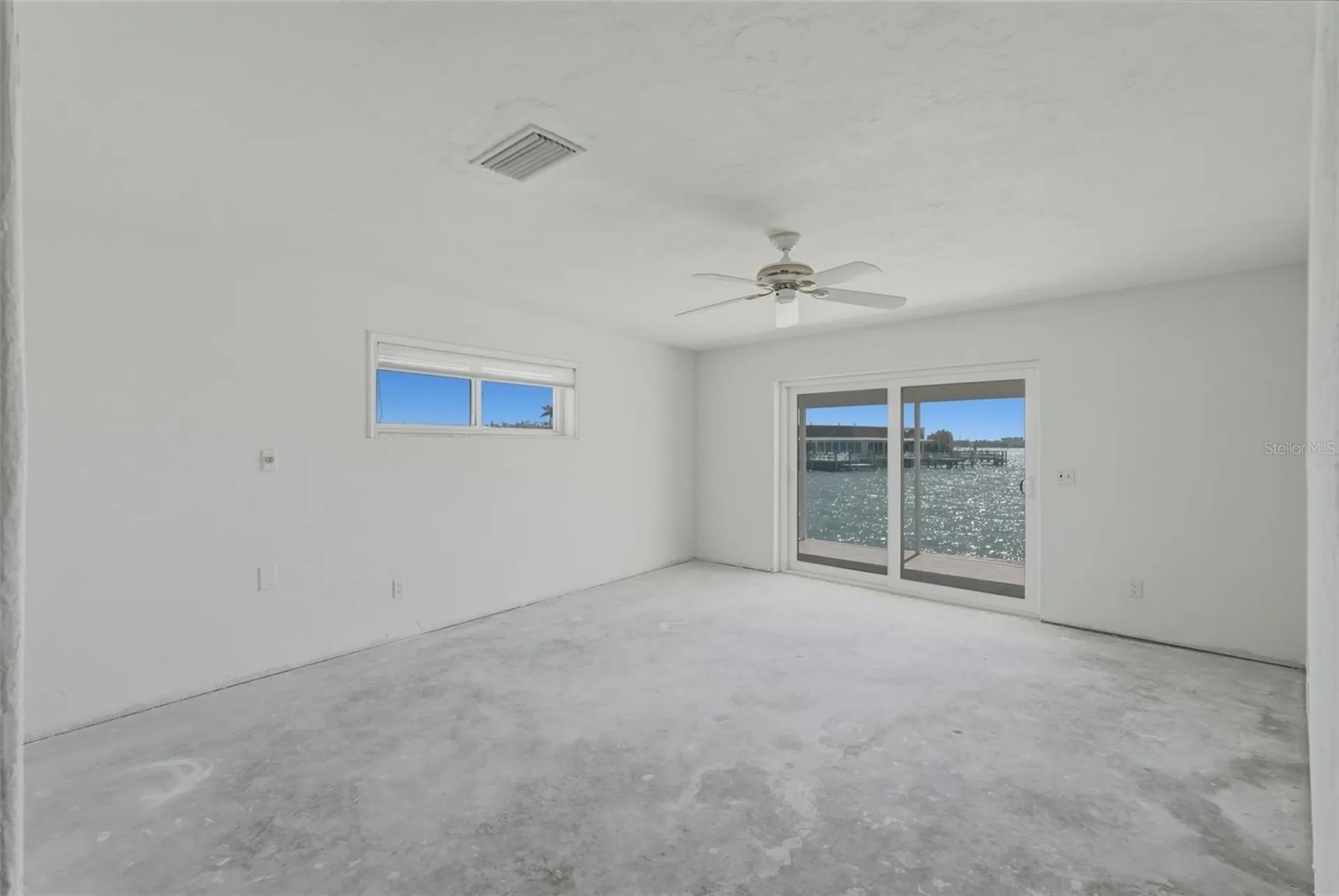 672 Boca Ciega Point Boulevard N St Petersburg FL 33708