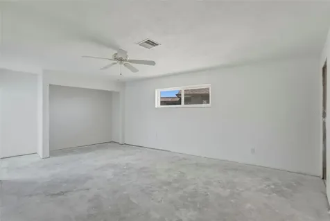 672 Boca Ciega Point Boulevard N St Petersburg FL 33708