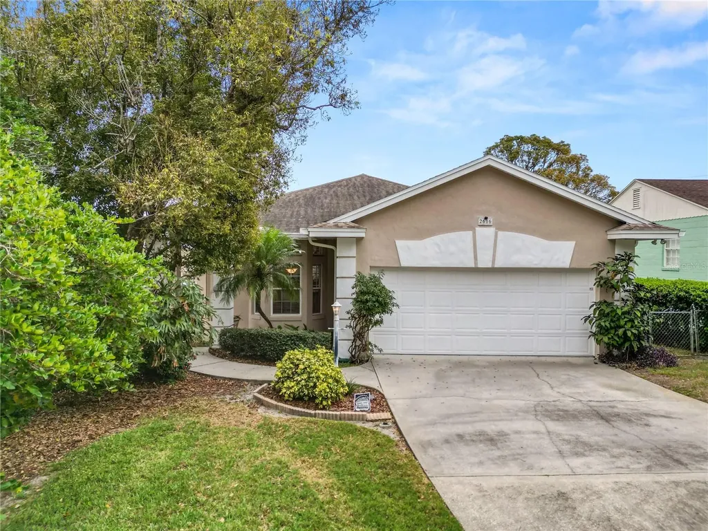 2616 Fairmount Avenue Lakeland FL 33803