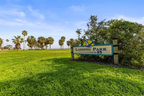 2260 Bay Street SE St Petersburg FL 33705