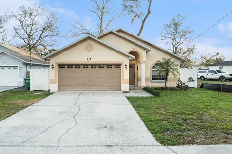 918 W Knollwood Street Tampa FL 33604