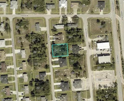 109/111 Gilbert Avenue S Lehigh Acres FL 33973