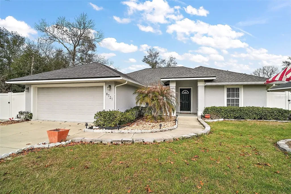 8721 SE 159th Place Summerfield FL 34491