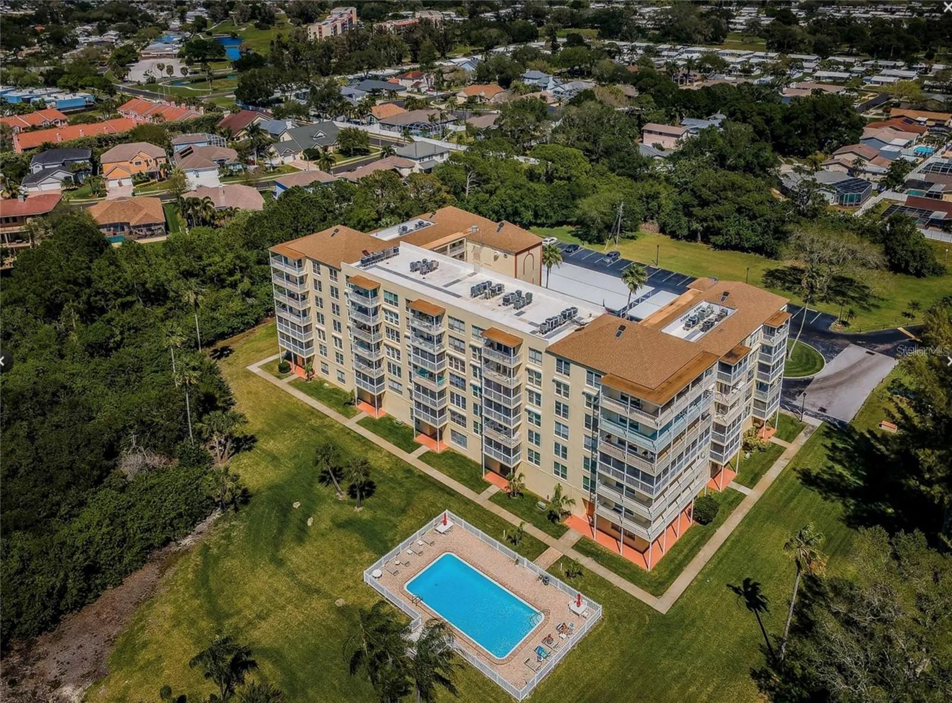 9000 Commodore Drive Seminole FL 33776