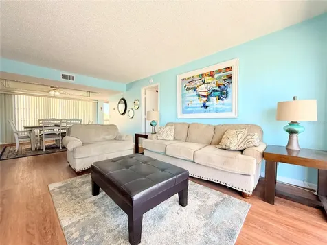 9000 Commodore Drive Seminole FL 33776
