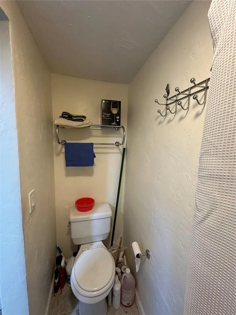 12613 4th Isle Hudson FL 34667
