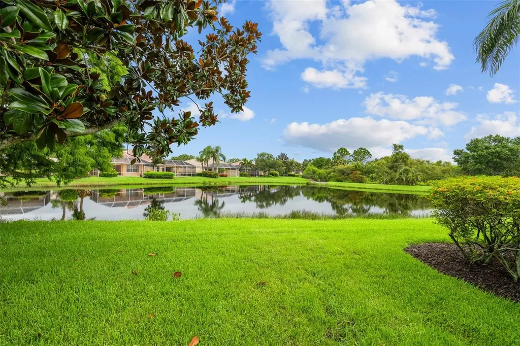 5539 Octonia Place Sarasota FL 34238