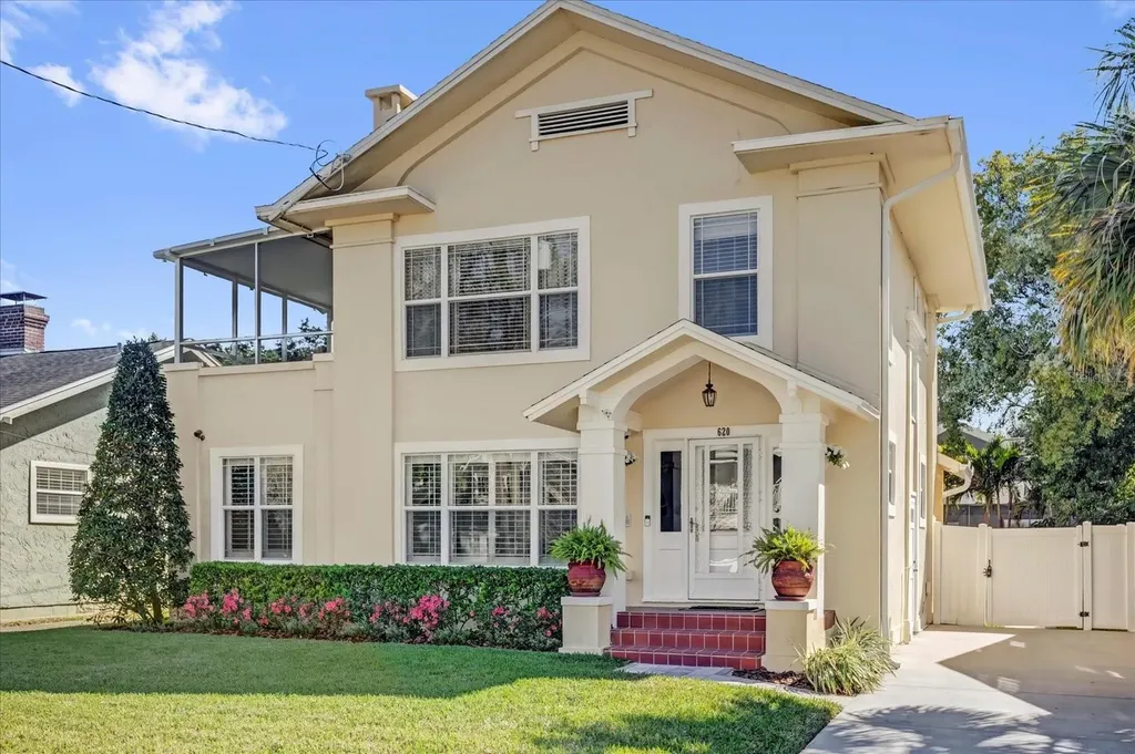 620 Park Lake Street Orlando FL 32803