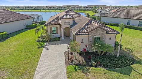 17448 Hickok Belt Loop Bradenton FL 34211