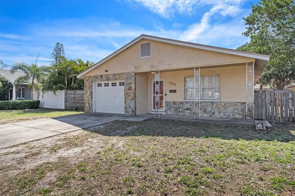 3226 9th Avenue N St Petersburg FL 33713