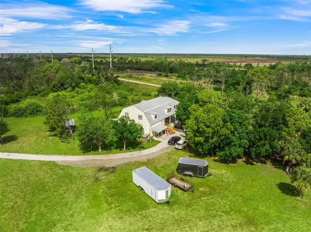 1520 S River Road Englewood FL 34223