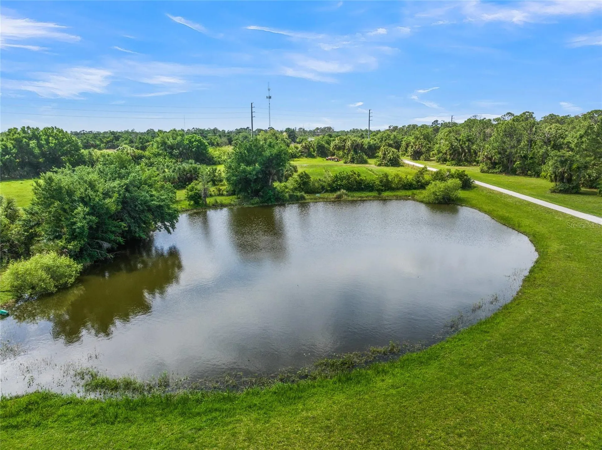 1520 S River Road Englewood FL 34223