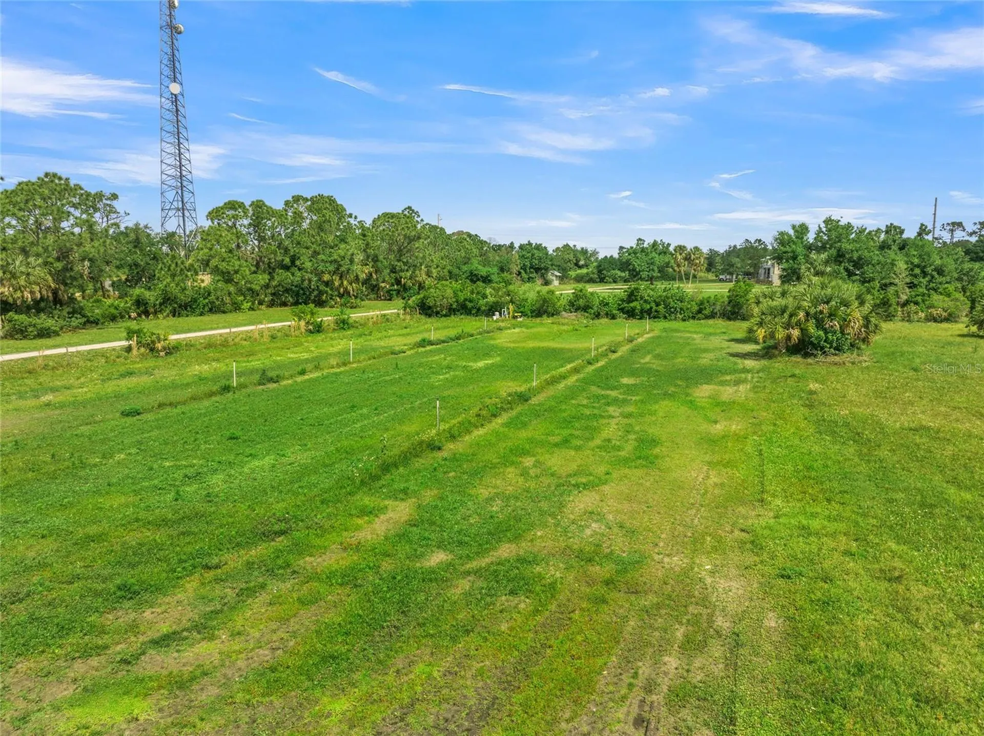 1520 S River Road Englewood FL 34223